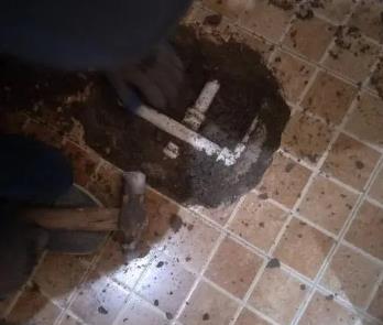 通许卫生间漏水维修公司为您分享下卫生间渗水如何处理及注意事项
